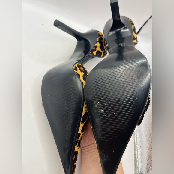 Steve Madden Leopard Print Pony Hair Heels Size 7.5 Pointed Toe With Embellish - Picture 8 of 11